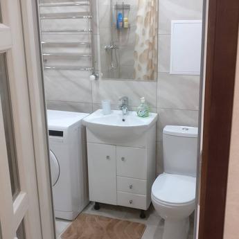 1 . Railway station academy near viysk, Khmelnytskyi - apartment by the day