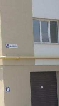 1 кім. люкс класу . Зарічанська, Хмельницький - квартира подобово