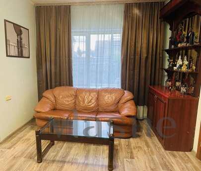 THERE IS A QUIET WOODIN SO MUCH, Chernomorsk (Illichivsk) - günlük kira için daire