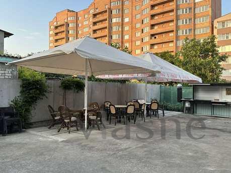 THERE IS A QUIET WOODIN SO MUCH, Chernomorsk (Illichivsk) - günlük kira için daire