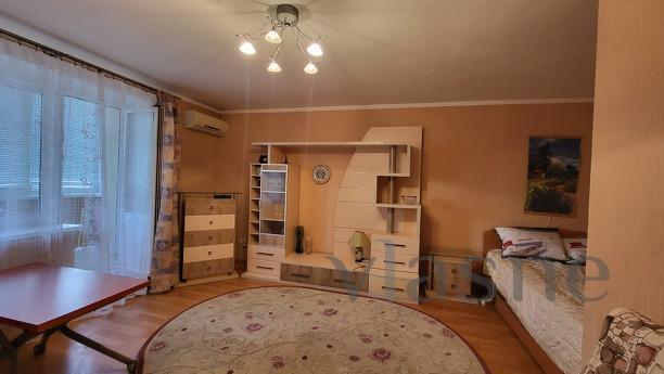 I will rent out my 1 room apartment Yuzhny daily, Yuzhny - apartment by the day