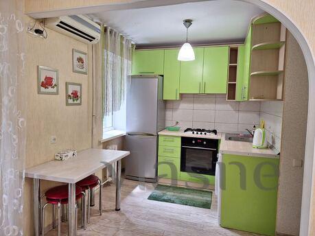 До моря 10 хвилин.Е все для комфортного відпочинку