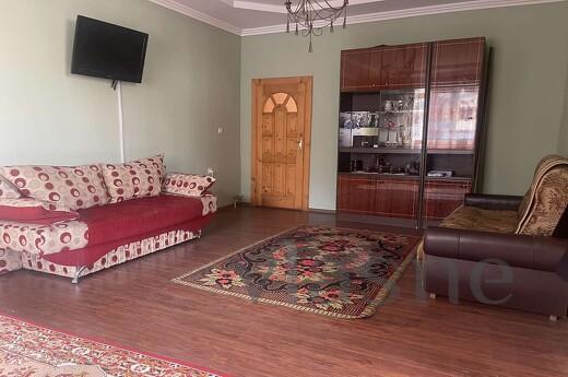 Здається  дім подобово в Берегово, Берегово - квартира посуточно