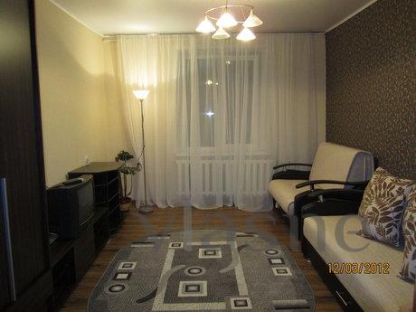 apartment in the center near the mall Gallery Chizhov, all w
