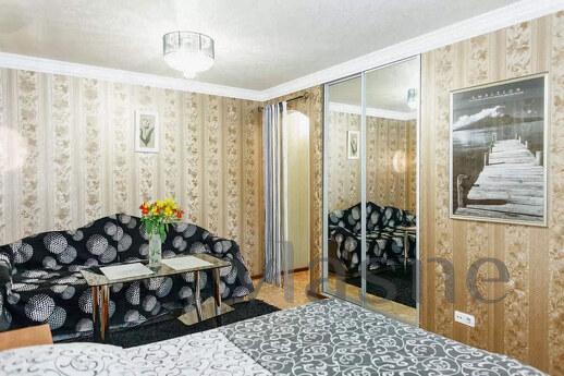 Apartment for daily rent, Nezavisimoy Uk, Zaporizhzhia - apartment by the day