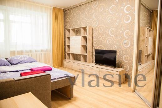 1-room junior suite on Tsentralny Blvd., Zaporizhzhia - apartment by the day