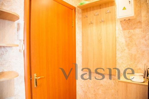 1-room junior suite on Tsentralny Blvd., Zaporizhzhia - apartment by the day