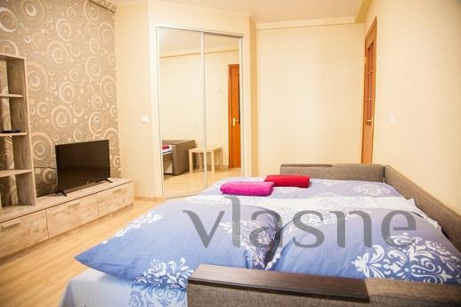 1-room junior suite on Tsentralny Blvd., Zaporizhzhia - apartment by the day