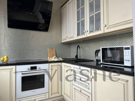 Lux 2-room, modern residential complex behind the Circus, Zaporizhzhia - apartment by the day