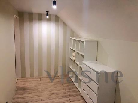 2-room VIP apartment in a separate house, Zaporizhzhia - apartment by the day