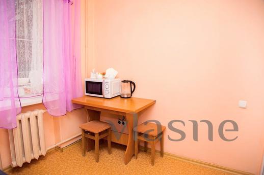 1 room Junior Suite, next to the Intourist hotel, Zaporizhzhia - apartment by the day