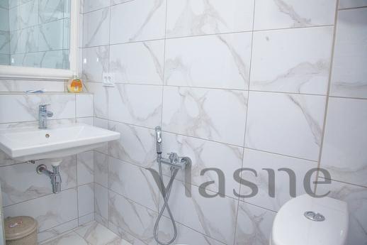 2-room Lux on Shkolnaya street 34, Zaporizhzhia - apartment by the day