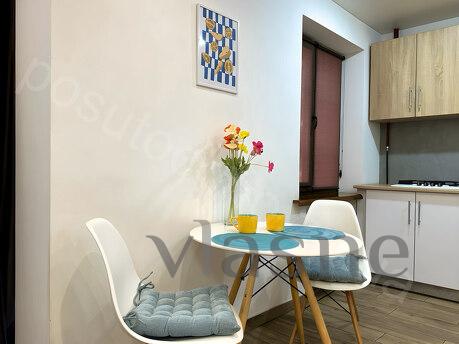 1ком Люкс-студия, ул.Патриотическая,56а, Запорожье - квартира посуточно