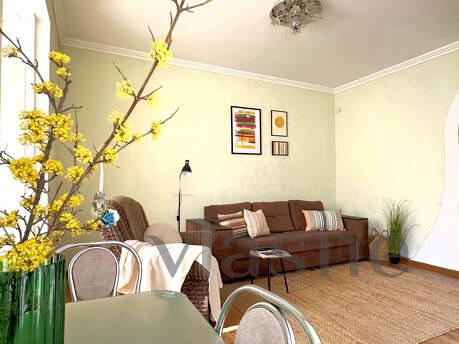 2-ком Полулюкс, рядом с бул. Шевченко, Запоріжжя - квартира подобово