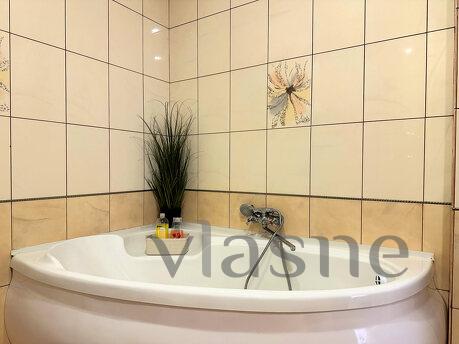 2-ком Полулюкс, рядом с бул. Шевченко, Запоріжжя - квартира подобово