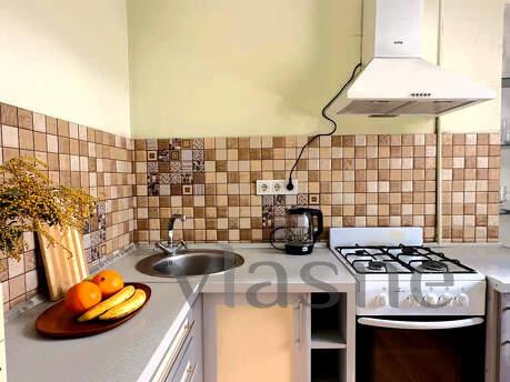 2-ком Полулюкс, рядом с бул. Шевченко, Запоріжжя - квартира подобово