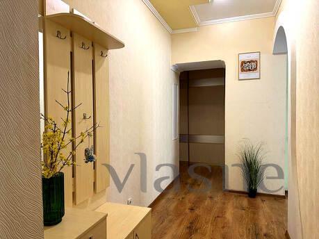 2-ком Полулюкс, рядом с бул. Шевченко, Запоріжжя - квартира подобово