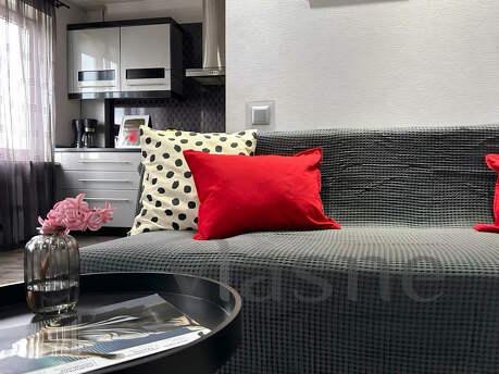 2к ЛЮКС рядом с пл. Университетской, Запоріжжя - квартира подобово