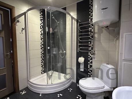 2к ЛЮКС рядом с пл. Университетской, Запоріжжя - квартира подобово