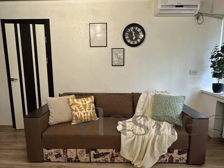 Отличный 2ком Полулюкс по ул.Победы,87а, Запоріжжя - квартира подобово