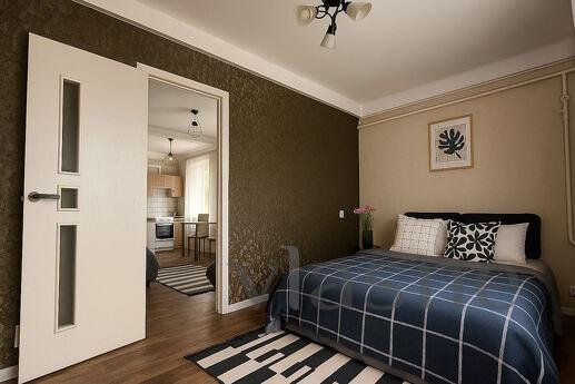 2-комнатный Полулюкс по ул.Победы 103, Запоріжжя - квартира подобово