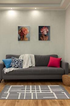 Stylish 2-room suite on Metallurgov, Zaporizhzhia - apartment by the day