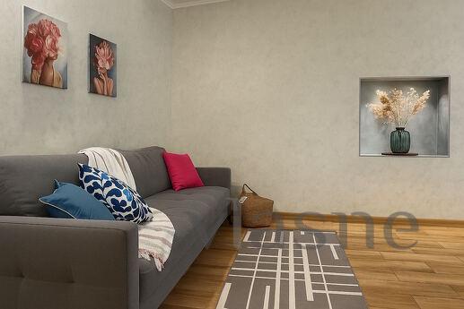Stylish 2-room suite on Metallurgov, Zaporizhzhia - apartment by the day