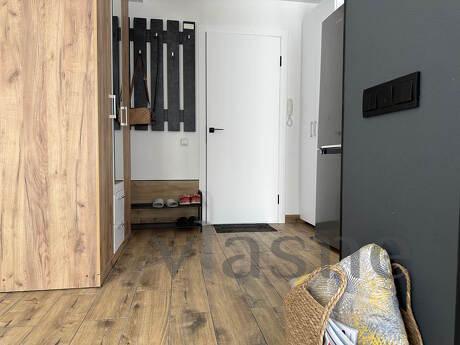 Lux studio on Kamenogorskaya, 16, Zaporizhzhia - apartment by the day