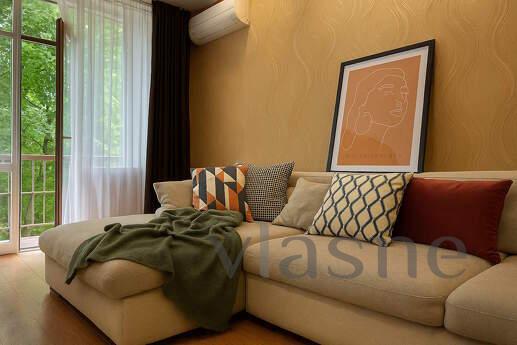 2 rooms. Lux near the port of Zaporizhzhya square, Zaporizhzhia - apartment by the day