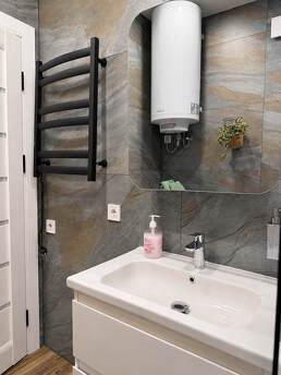 Stylish 2-room apartment in the Grani residential complex., Dnipro (Dnipropetrovsk) - günlük kira için daire