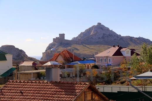 We bring to your attention our studio apartment in Sudak, st