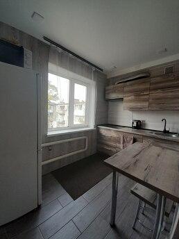 Kiralık 2 oda. Günlük, Vokzalov bölgesi, Kamenskoe (Dniprodzerzhynsk) - günlük kira için daire