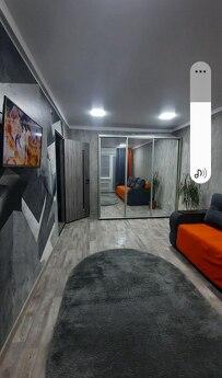 Kiralık 2 oda. Günlük, Vokzalov bölgesi, Kamenskoe (Dniprodzerzhynsk) - günlük kira için daire