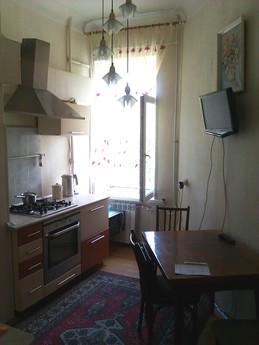 1 bedroom apartment in the center, Belgorod - apartment by the day