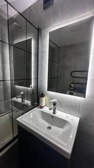 2 odalı daire kiralayın (Philharmonia), Khmelnytskyi - günlük kira için daire