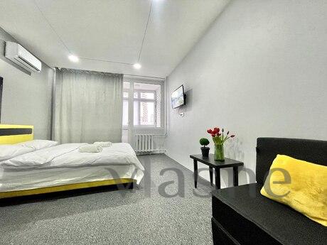 Podobova rent 1k apartment, Kyiv - apartment by the day