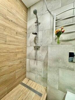 Podobova rent 1k apartment, Kyiv - apartment by the day