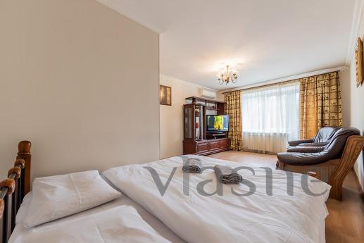 1k daire Podobovo, Palats Sportu metro istasyonu, Kyiv - günlük kira için daire