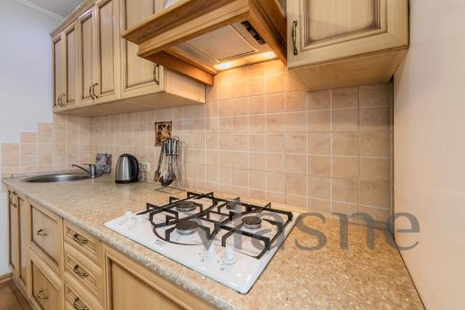 1k daire Podobovo, Palats Sportu metro istasyonu, Kyiv - günlük kira için daire