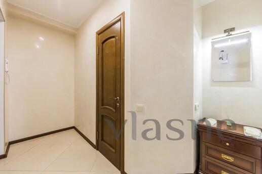 Rent 1k apartment in the center of Kiev, Kyiv - apartment by the day