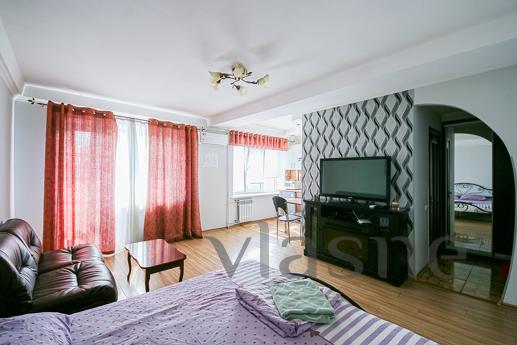 Rent 1k apartment near the center of Kiev, Kyiv - apartment by the day