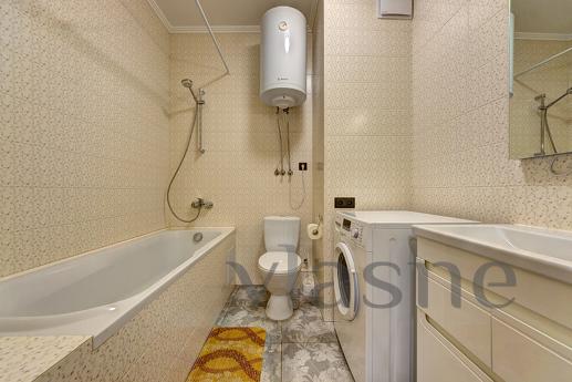 Podobova rent 2k apartment, Kyiv - apartment by the day