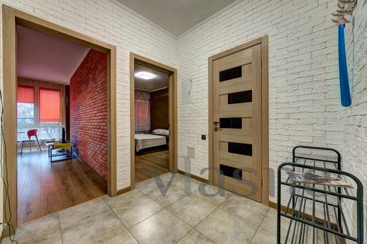 Podobova rent 2k apartment, Kyiv - apartment by the day