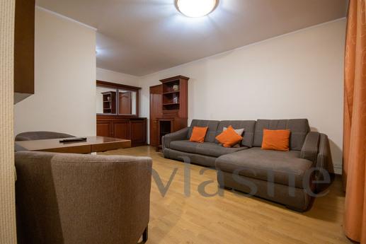 Rent 2k apartment near Kiev, Kyiv - apartment by the day