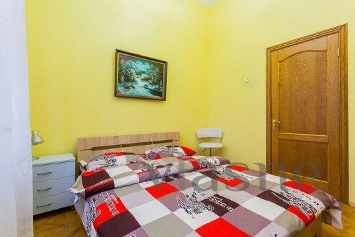 Rent podobovo 4k apartment, Kyiv - günlük kira için daire
