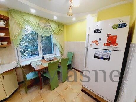 Rent a similar 2k apartment, Kyiv - apartment by the day