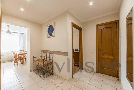 Подобова 2к квартиру біля Палац спорту, Киев - квартира посуточно