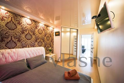 Квартира з 2-ма кімнатами розташована за адресою: бул. Лесі 