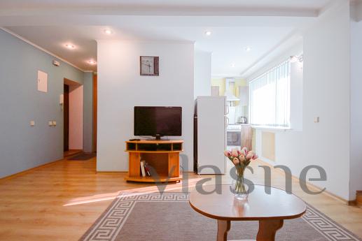 Rent 2k apartment on Pechersk, Kyiv - apartment by the day