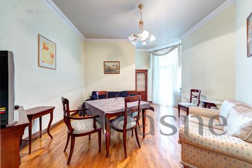 Подобова оренда 3к квартири, Киев - квартира посуточно